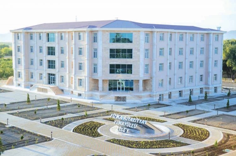 Naxçıvan şəhəri üzrə respublikanın ən yaxşı MƏKTƏBLƏRİ