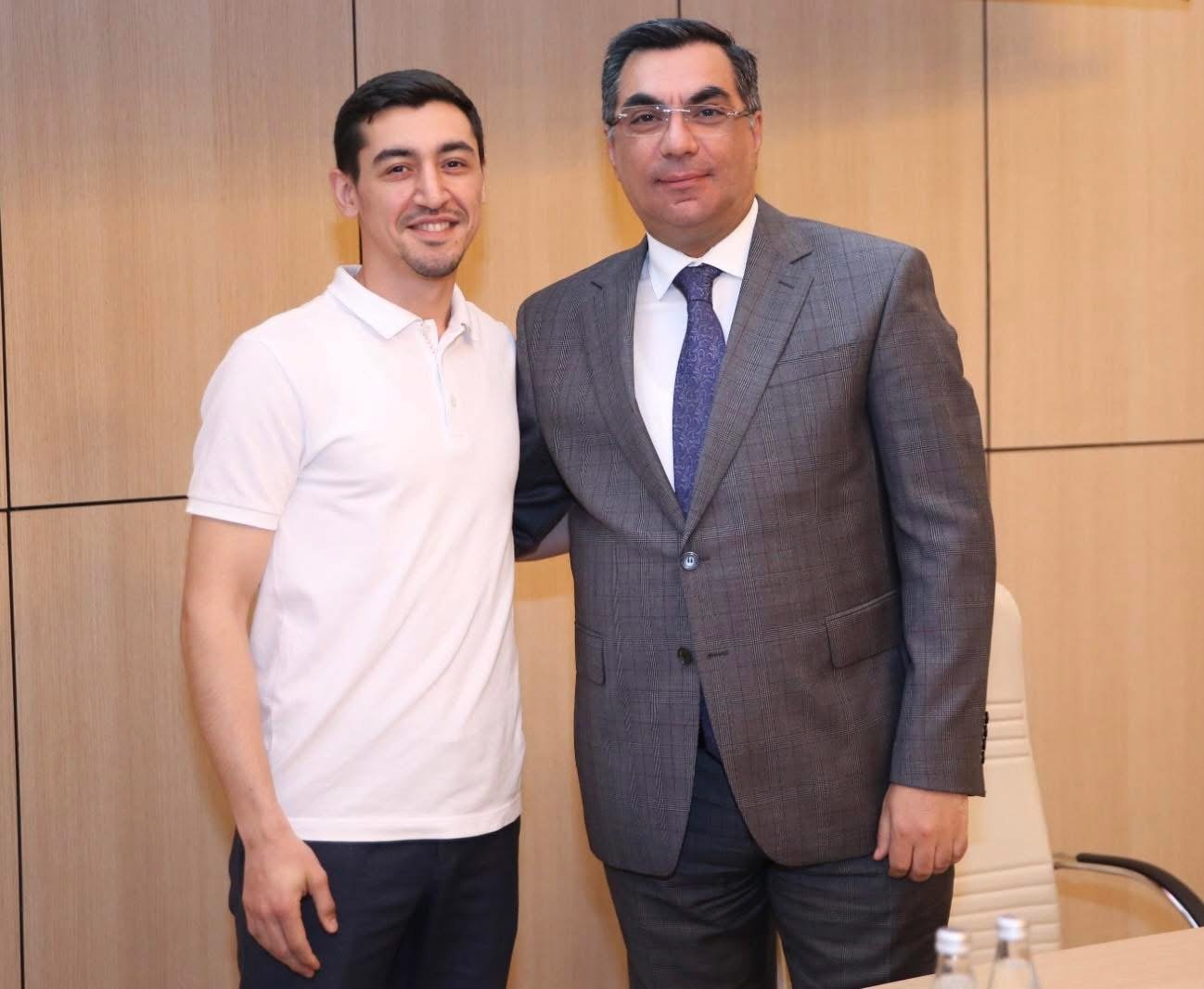 Əsgərlikdən yeni gəldi, dekan müavini TƏYİN EDİLDİ