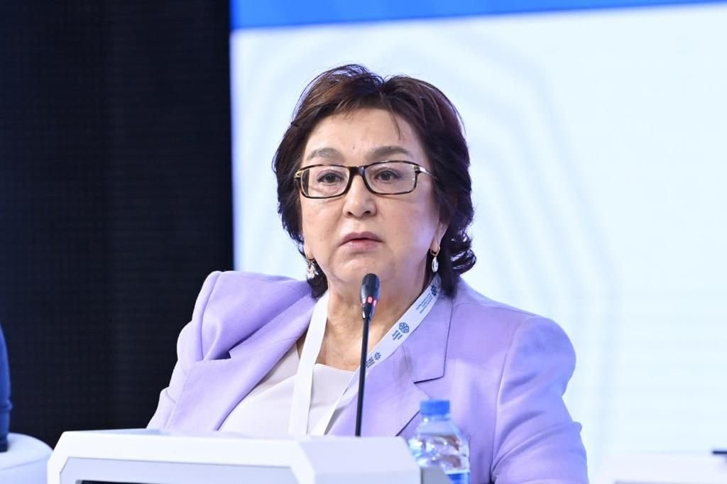 İmtahanda tədris proqramından kənar suallar verilir? - Məleykə Abbaszadədən CAVAB