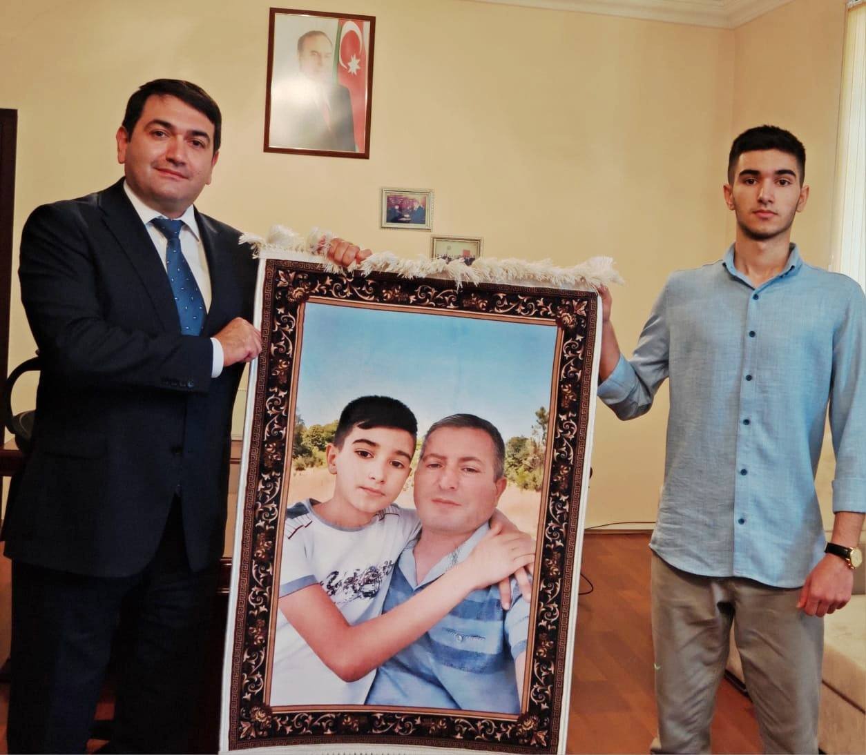 Milli Qəhrəmanın oğlu məzun oldu - FOTO