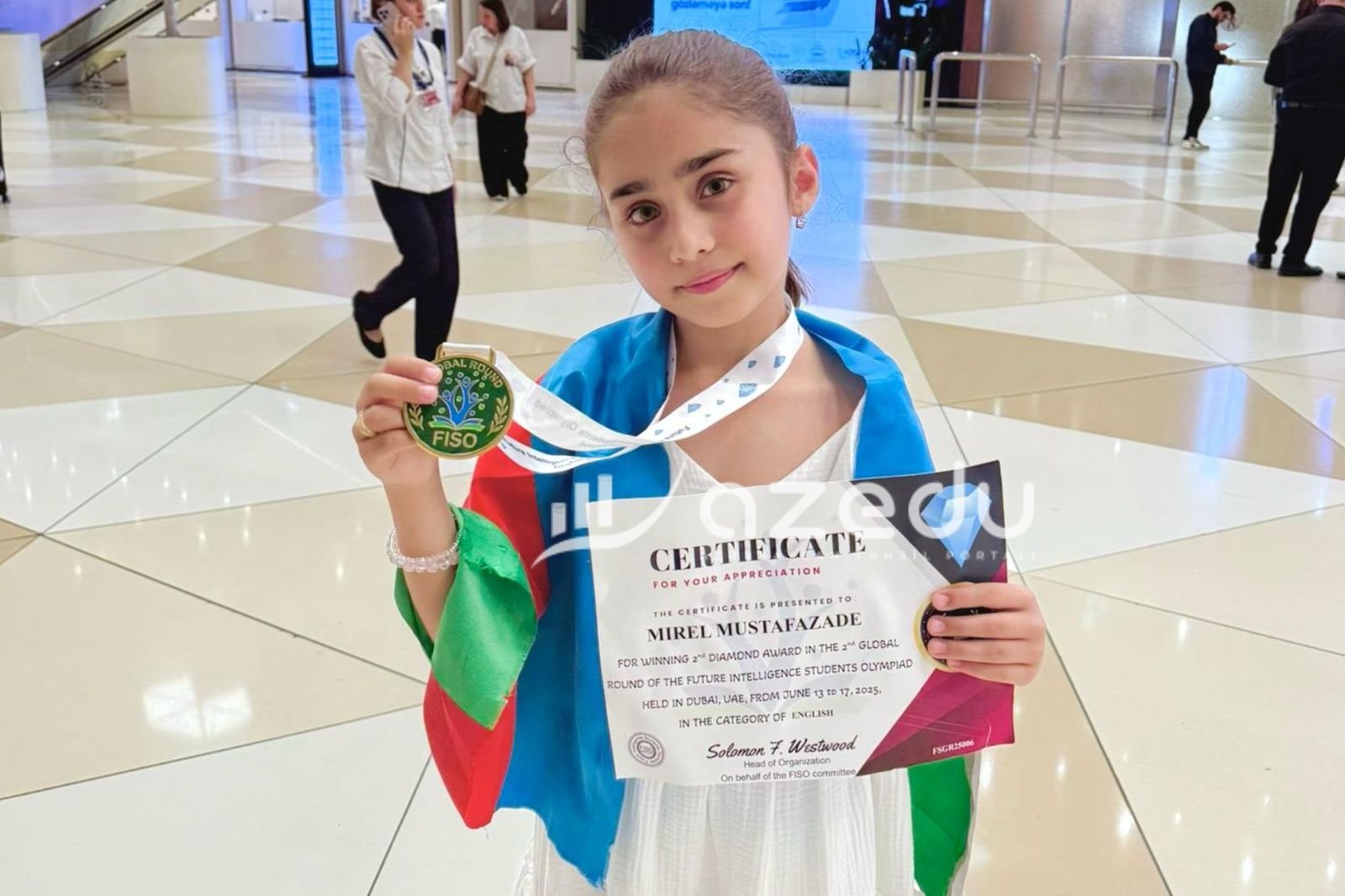 Azərbaycanlı məktəbli beynəlxalq olimpiadada qızıl medal QAZANDI