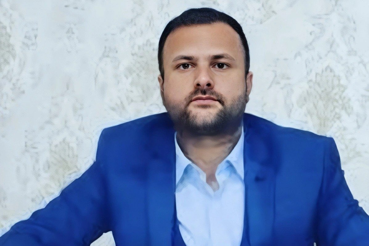 Azərbaycanda axund 16 yaşlı qızı qaçırdı