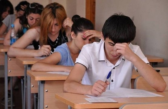 Orta ixtisas təhsili müəssisələrinin sayı artıb