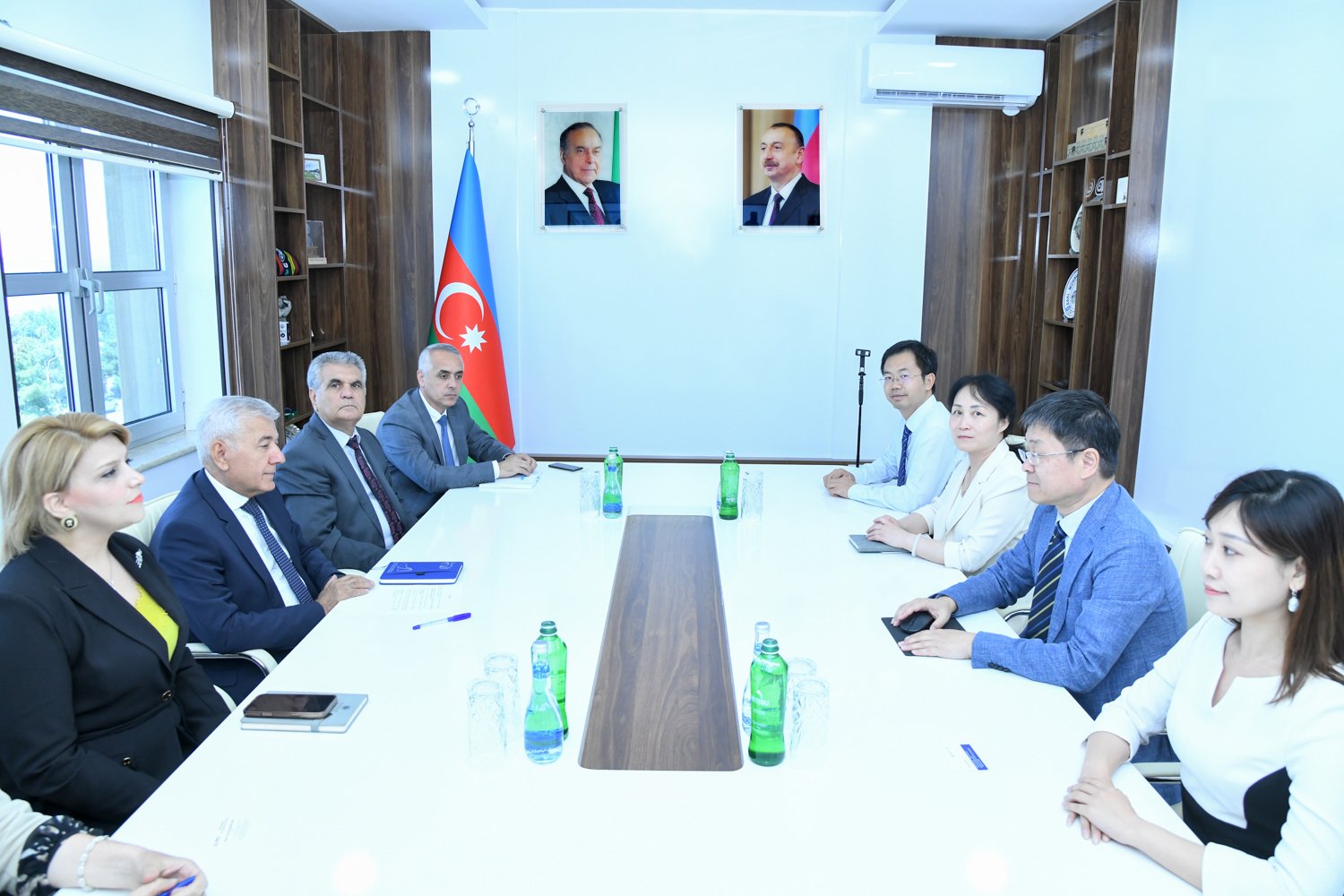 BMU-da Pekin Kimya Texnologiyaları Universitetinin nümayəndələri ilə görüş keçirilib