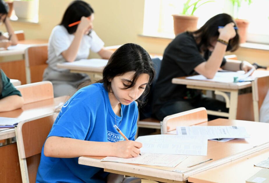 I və IV qruplar: Bu şəxslər ixtisas seçiminə BURAXILMIR