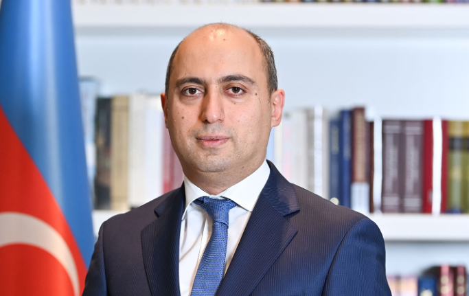 Nazir 26 iyunla bağlı paylaşım edib